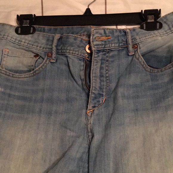 H&M lightly ripped jeans - Picture 3 of 5